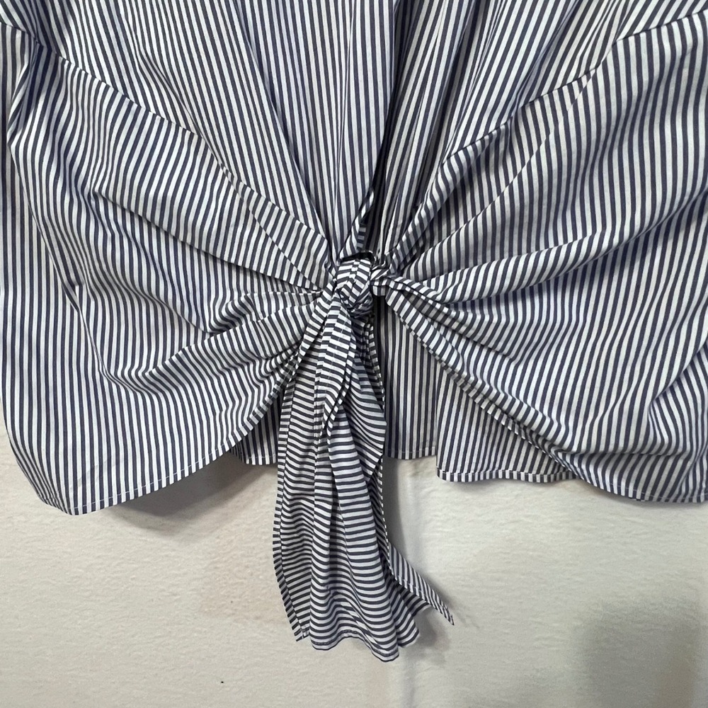 Grand & Greene Striped Floral‎ Embroidered Tie Front Blouse Top Size 1X - Picture 2 of 12